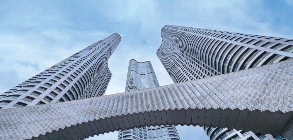 Explore Sculptural lanmark at Lodha World Towers in Worli Explore Iconic Design at Lodha World Towers